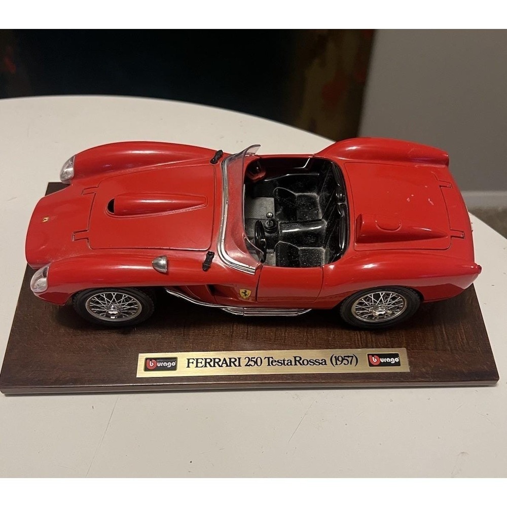Rare! Burago vintage 1957 Ferrari 250‎ Testa Rossa, 1/18 diecast model car, wood